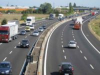 Scontro sull’A14 a Loreto, un ferito. Rallentamenti