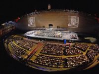 Lavorare al Macerata Opera Festival. L’Arena Sferisterio cerca fotografi e videomaker