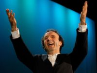 Roberto Benigni torna nelle Marche per recitare Dante. Ad Apiro e Jesi il 6 e 7 ottobre