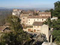 Acquaroli annuncia un’agenzia per il turismo e un progetto per i borghi