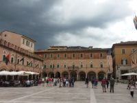 Mobilità sostenibile. Comune Ascoli e Start raddoppiano il bus navetta per il centro storico