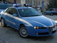 Macerata, investe anziano e poi fugge con l’ auto