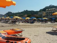 Bagnante muore in spiaggia a Cupra Marittima