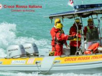 Soccorso in mare. Croce Rossa Ancona pronta con idroambulanza