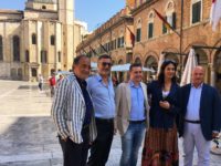 Maria Grazia Cucinotta ad Ascoli per il film “Il gatto e la luna”