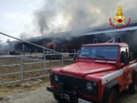 A fuoco trasformatore ferroviario a Monteprandone