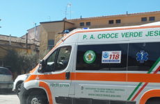 Filottrano, uomo accoltella donna di 35 anni