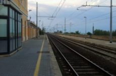 Donna travolta da treno a Porto d’Ascoli