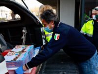 Ascoli, donate 250 pizze alle case di riposo della città