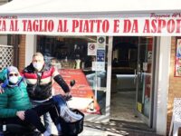 Disabile multato in pizzeria, Salvini paga per lui