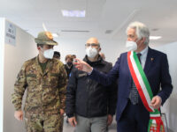 Vaccini, Figliuolo a Macerata : “Marche a regime entro fine aprile”