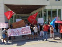 Sanità, Dipendenti Kos Care protestano ad Ascoli per il rinnovo del contratto