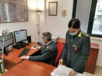 Falsificazione di testamento, interdetti per 1 anno due avvocati di Macerata
