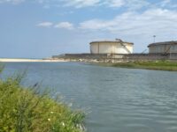 Ambientalisti : “Fermare l’inquinamento del fiume Esino”