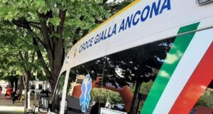 Ragazza ferita in incidente sull’A14, code verso Ancona