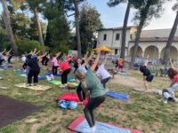 Ad Ascoli impazza il Summer Yoga