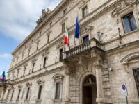 Prevenzione danni a banche e clienti : intesa Prefettura Ascoli e Abi