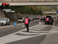 Ascoli, troppi automobilisti senza cinture : patenti ritirate e veicoli sequestrati