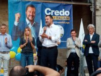 Salvini : “Bloccare le bollette come in Francia” e flat tax … per quasi tutti