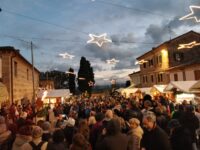 “Il Natale che non ti aspetti” : nel Pesarese mercatini in tutti i borghi