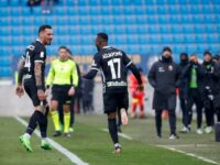 Foto Alessandro Castaldi/LaPresse 21 Gennaio 2023 Ferrara, Italia - sport, calcio - Spal vs Ascoli - Campionato di calcio Serie BKT 2022/2023 - Stadio Paolo Mazza. Nella foto: esultanza Claud Adjapong (Ascoli) dopo il gol 1-1 

January 21, 2023 Ferrara, Italy - sport, soccer - Spal vs Ascoli - Italian Football Championship League BKT 2022/2023 - Paolo Mazza stadium. In the pic: Claud Adjapong (Ascoli)  celebrates after scoring goal 1-1