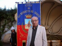 San Benedetto saluta il veterano di guerra Harry Schindler