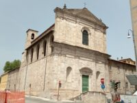 Ascoli, affreschi della Chiesa del Carmine nel degrado