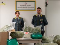 Fermo, sequestrati 180 kg di marijuana