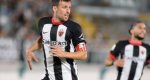 Botteghin (Ascoli) : “Contro lo Spezia testa fredda e cuore caldo”