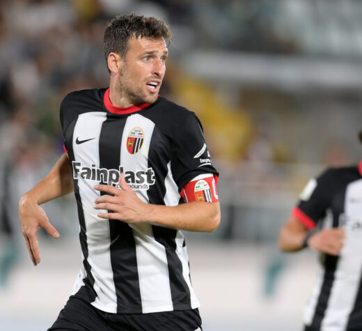 Botteghin (Ascoli) : “Contro lo Spezia testa fredda e cuore caldo”