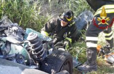 Auto precipita da un ponte a San Severino