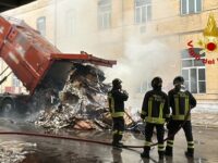 “Vigili del fuoco senza personale e contratto” : Cgil protesta