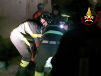Crollo di un tetto a Fano, due feriti