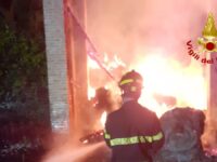 Raffica di incendi nelle campagne marchigiane